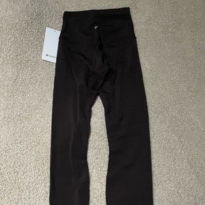 Lululemon French press aligns 25” Sz 2 NWT